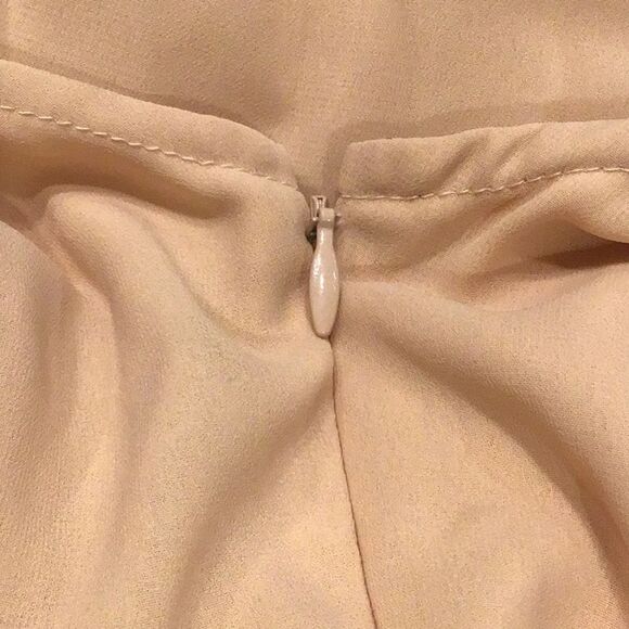 ASOS Nude Blush Pleated Off Shoulder Flowy Midi Dress NEW - Picture 15 of 16